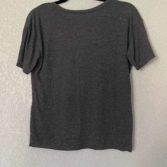 Disney Aladdin crop top size medium - Picture 4 of 4